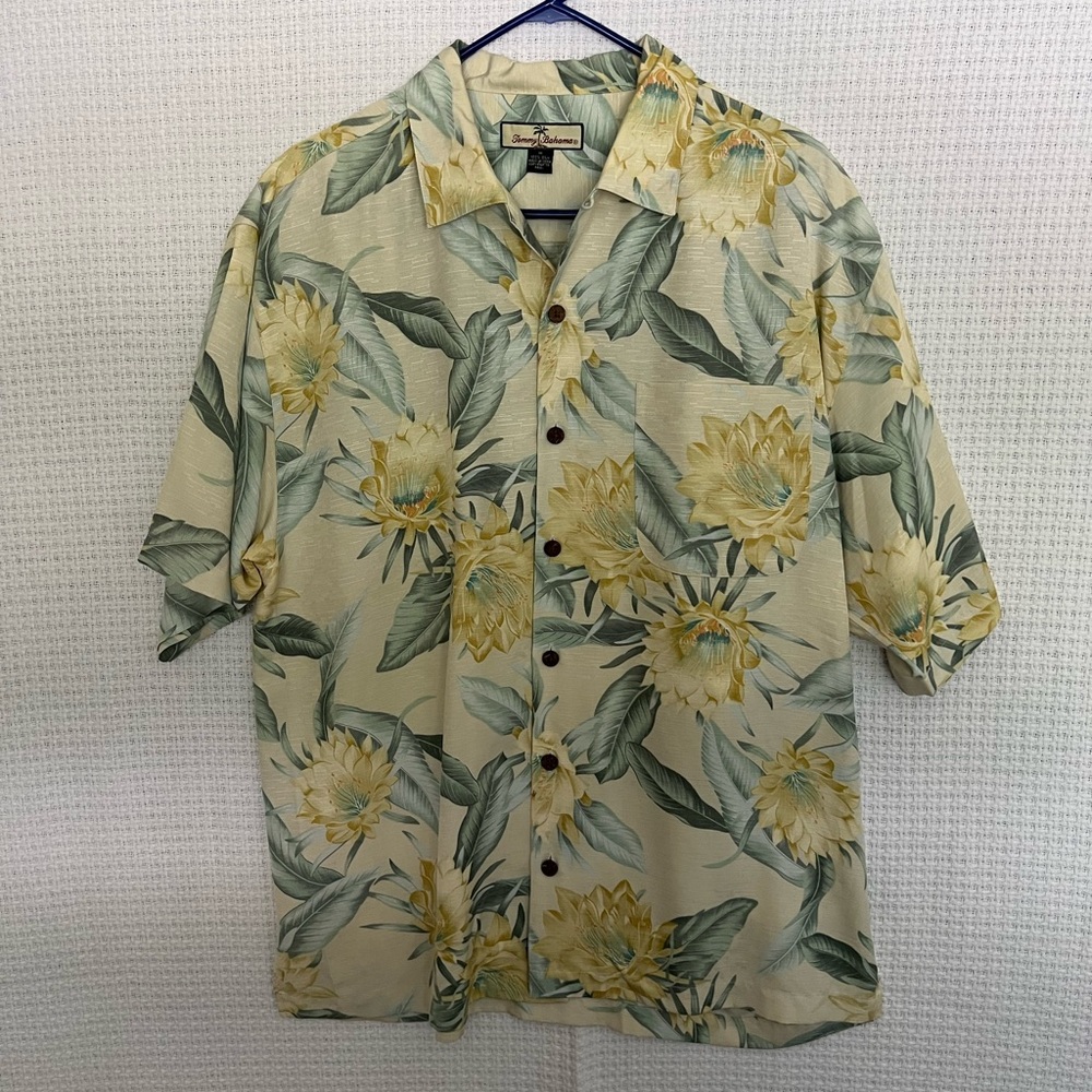 Tommy Bahama Floral Button Up